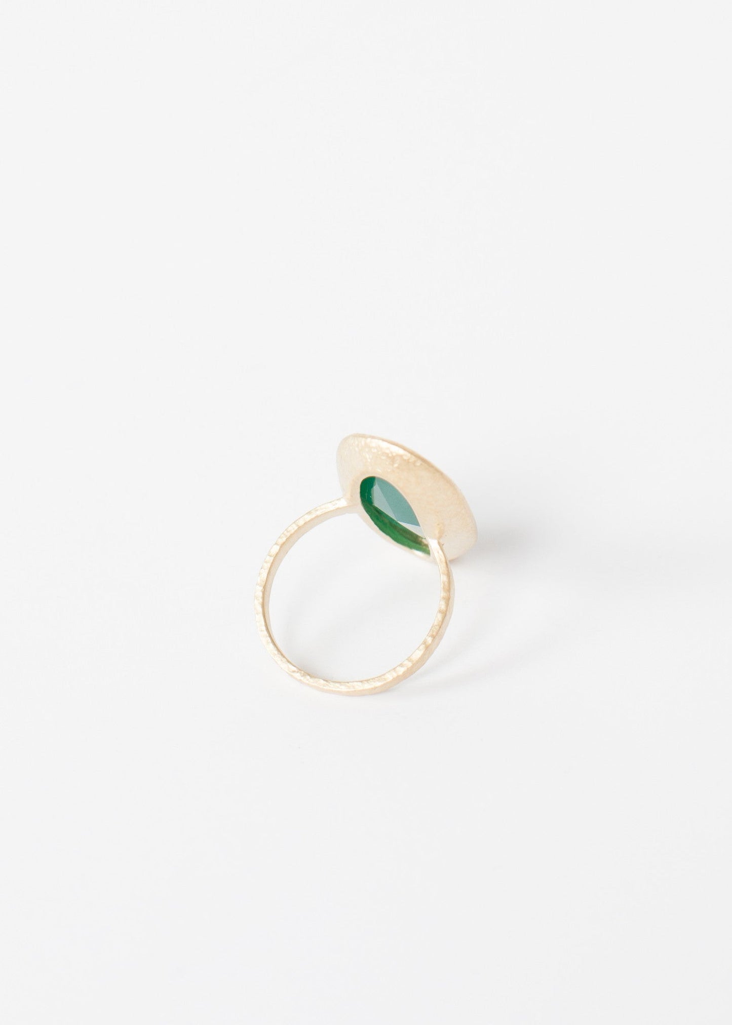 Ara Ring